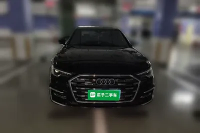Audi A6L 2023, 52100 км, за 38051 USD