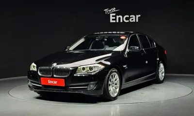 BMW 5-Series · 2012 год