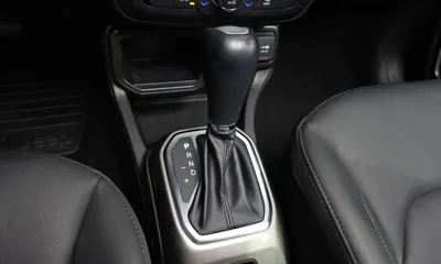 Jeep Renegade 2021, 51585 км, за 10293.17 USD - фото 9