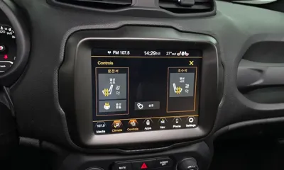 Jeep Renegade 2021, 51585 км, за 10293.17 USD - фото 16