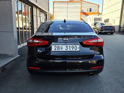 Kia K3 2013, 145760 км, за 4238.41 USD