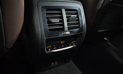 BMW X4 2023, 102179 км, за 26250.49 USD - фото 31