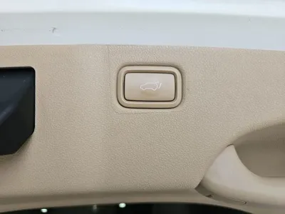 Kia Canival 2015, 142475 км, за 6892.48 USD - фото 16