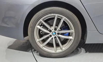 BMW 5-Series 2017, 110936 км, за 13680.61 USD