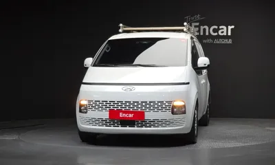 Hyundai Staria 2022, 59429 км, за 15287.55 USD