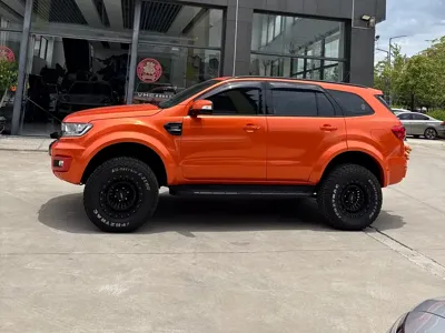 Ford Everest 2021, 100000 км, за 18539.96 USD