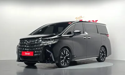 Toyota Alphard · 2025 год
