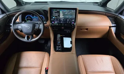 Toyota Alphard 2025, 27554 км, за 62776.53 USD - фото 7