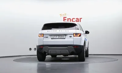 Land Rover Range Rover Evoque 2016, 122581 км, за 6837.27 USD