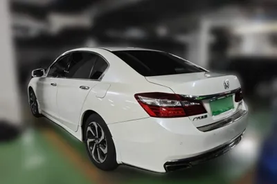 Honda Accord 2016, 89300 км, за 11496 USD