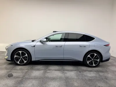 Nio ET5 2025, 17500 км, за 27700.4 USD - фото 9