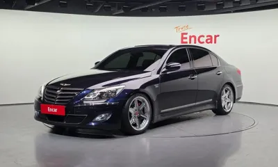 Hyundai Genesis · 2012 год