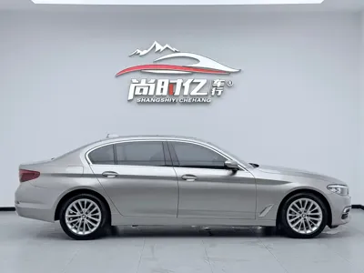 BMW 5 Series 2019, 142000 км, за 18951.96 USD