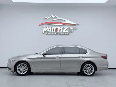 BMW 5 Series 2019, 142000 км, за 18951.96 USD