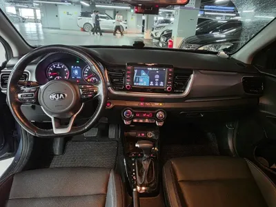 Kia Stonic 2020, 23763 км, за 10412.19 USD - фото 6