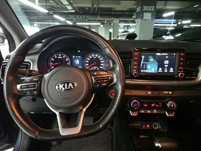 Kia Stonic 2020, 23763 км, за 10412.19 USD - фото 12