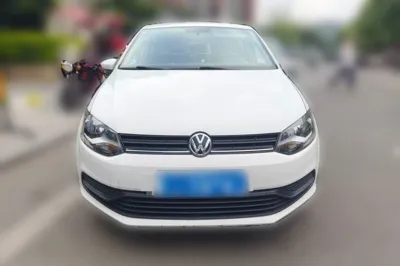 Volkswagen Polo 2016, 119600 км, за 7052 USD
