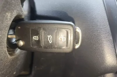 Volkswagen Polo 2016, 119600 км, за 7052 USD - фото 17
