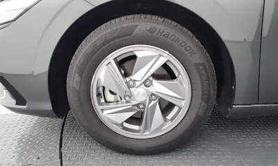 Hyundai Avante 2024, 33690 км, за 10293.17 USD