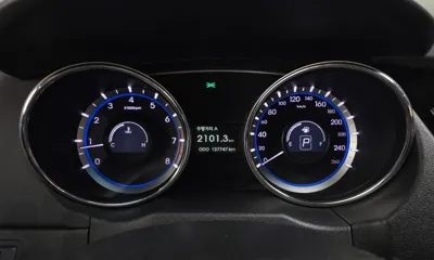 Hyundai Sonata 2012, 127747 км, за 2290.93 USD - фото 8