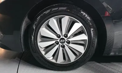 Hyundai Grandeur 2017, 194946 км, за 3843.65 USD