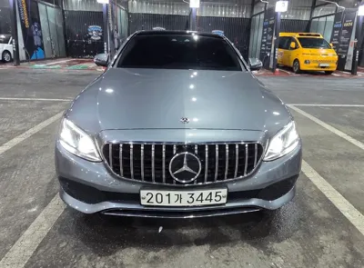 Mercedes-Benz E-Class 2017, 59200 км, за 17551.84 USD