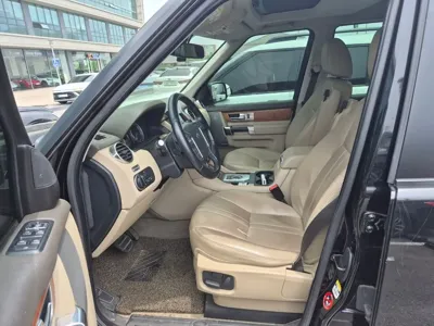 Land Rover Discovery 2013, 97605 км, за 9839.83 USD