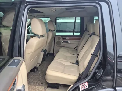 Land Rover Discovery 2013, 97605 км, за 9839.83 USD