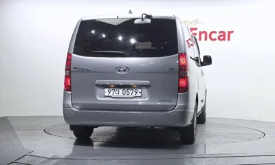Hyundai Starex 2020, 124534 км, за 9058.68 USD
