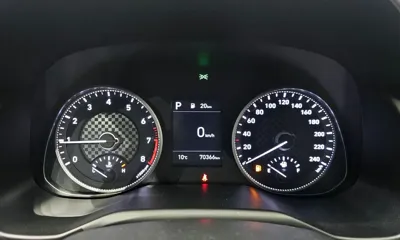 Hyundai Avante 2020, 70366 км, за 7862.57 USD - фото 8