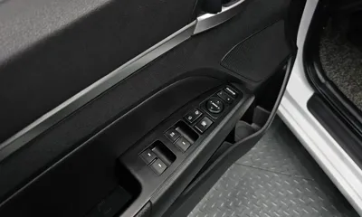 Hyundai Avante 2020, 70366 км, за 7862.57 USD - фото 17