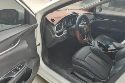 Buick GT 2021, 33200 км, за 7610 USD - фото 13