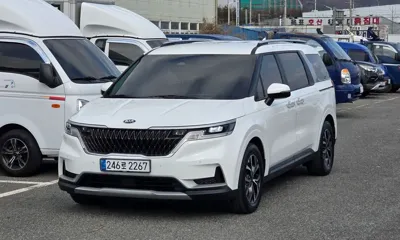 Kia Canival · 2021 год