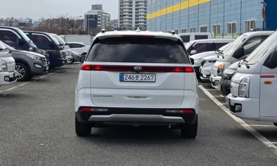 Kia Canival 2021, 78395 км, за 14476.48 USD