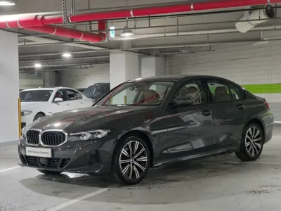 BMW 3-Series · 2025 год