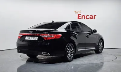 Hyundai Grandeur 2011, 70968 км, за 3907.28 USD
