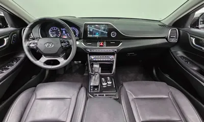 Hyundai Grandeur 2018, 60193 км, за 11898.47 USD - фото 7