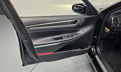 Hyundai Grandeur 2018, 60193 км, за 11898.47 USD - фото 24