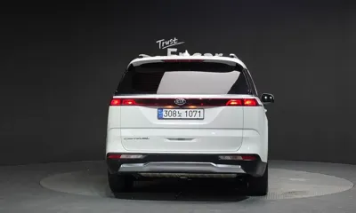 Kia Canival 2021, 59008 км, за 16186.69 USD