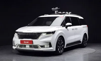 Kia Canival · 2021 год