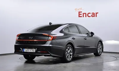 Hyundai Sonata 2021, 88044 км, за 11384.35 USD