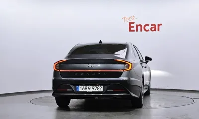 Hyundai Sonata 2021, 88044 км, за 11384.35 USD