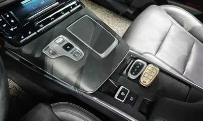 Hyundai Grandeur 2020, 101430 км, за 13207.79 USD - фото 9