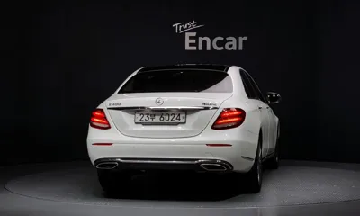 Mercedes-Benz E-Class 2017, 151623 км, за 15436.15 USD