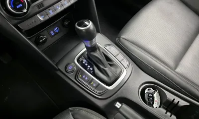 Hyundai Kona 2018, 137416 км, за 7548.9 USD - фото 9