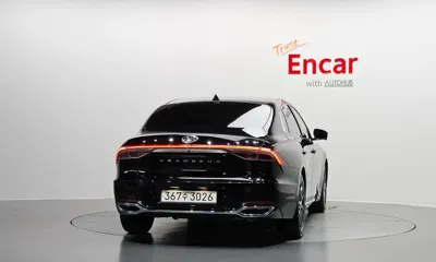 Hyundai Grandeur 2022, 71007 км, за 15436.15 USD