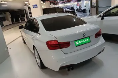 BMW 3 Series 2018, 96000 км, за 15540 USD