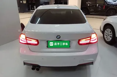 BMW 3 Series 2018, 96000 км, за 15540 USD