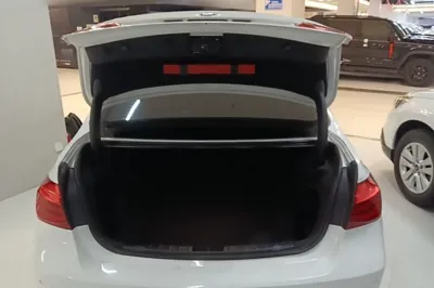 BMW 3 Series 2018, 96000 км, за 15540 USD - фото 22