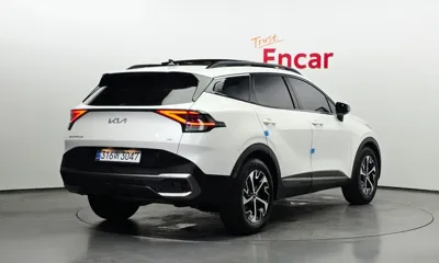 Kia Sportage 2023, 47137 км, за 171.87 USD